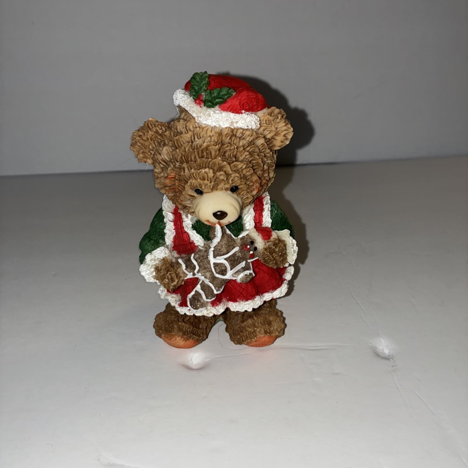 K's Colllection Christmas Brown Bear Holding & Eating Gingerbread Cookie Resin