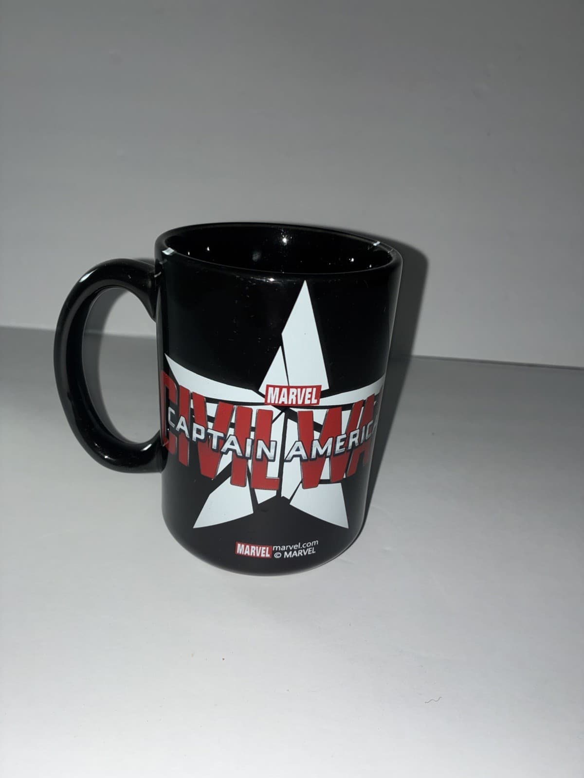 MARVEL captain america -civil war- coffee mug- EUC - Thumbnail 2