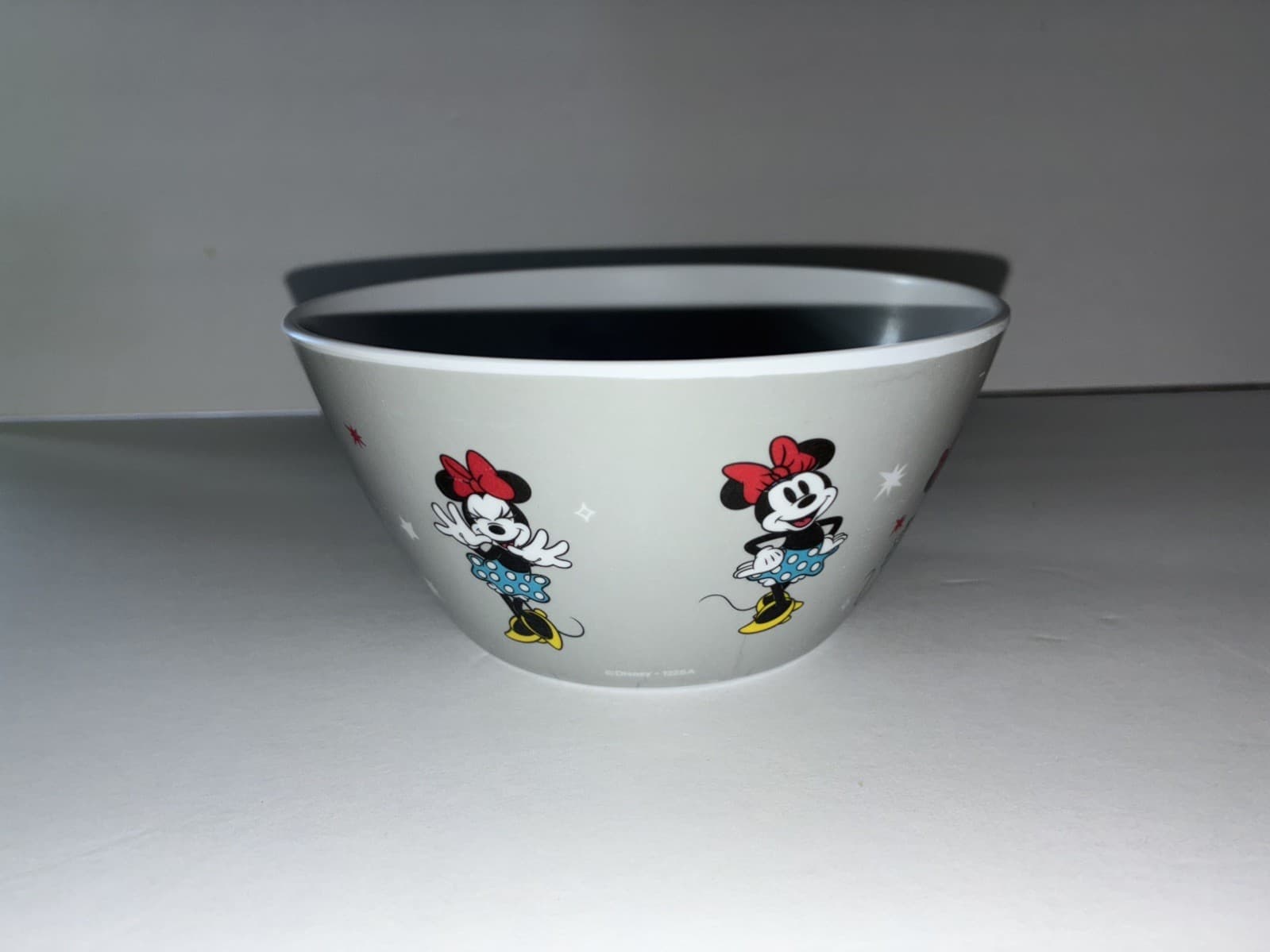NEW Disney Girls Minnie Mouse Cereal Bowl, Gray Minnie House Snack Bowl For Kids
