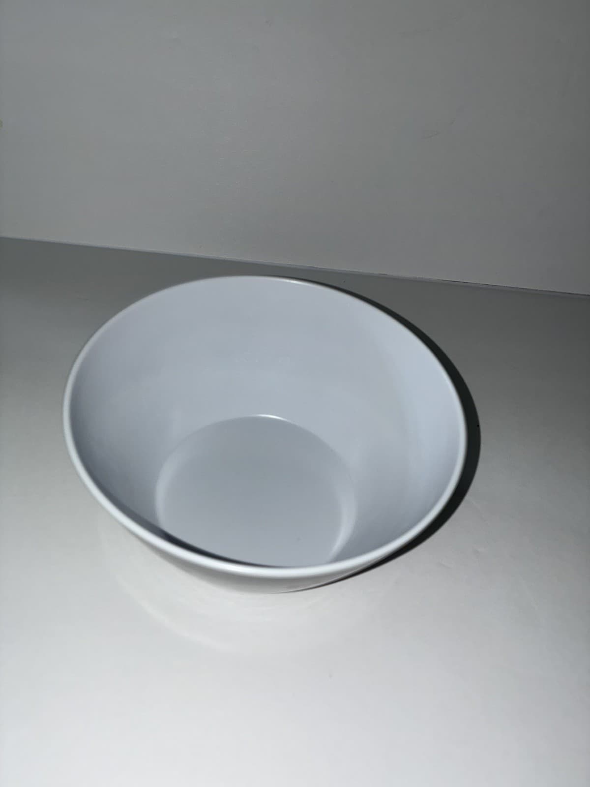 NEW Disney Girls Minnie Mouse Cereal Bowl, Gray Minnie House Snack Bowl For Kids - Thumbnail 3