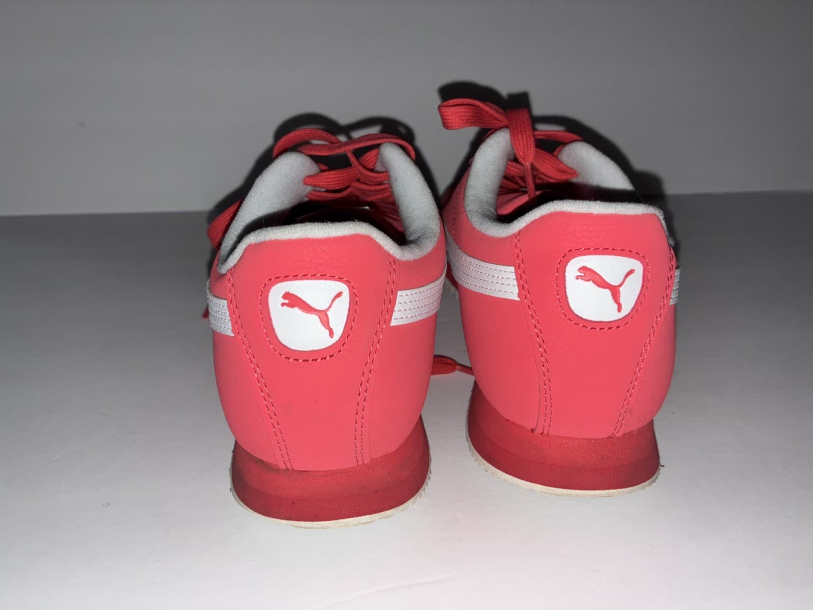 Puma Roma 24 Reversed Red/White Sneakers Women’s size 7.5 - Thumbnail 3