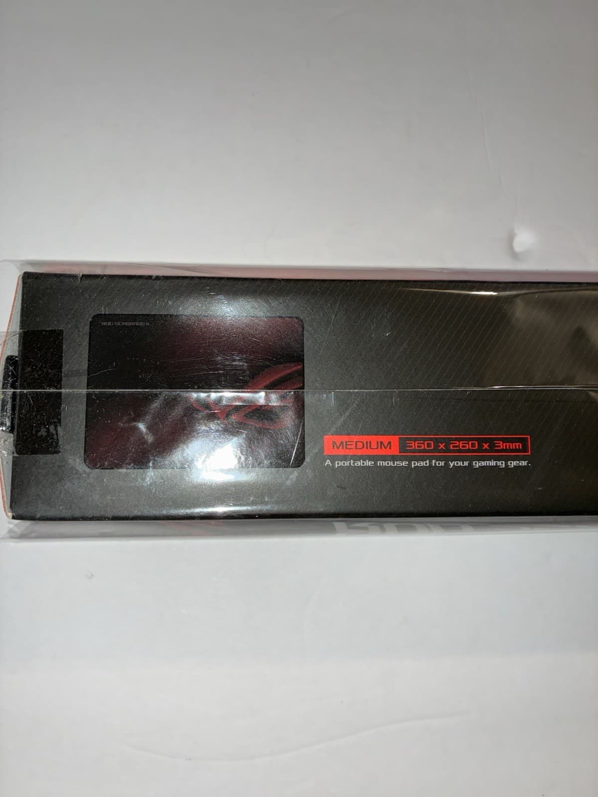 ASUS ROG Scabbard II Medium Gaming Mouse Pad 360x260x3mm Black/Red - Thumbnail 4