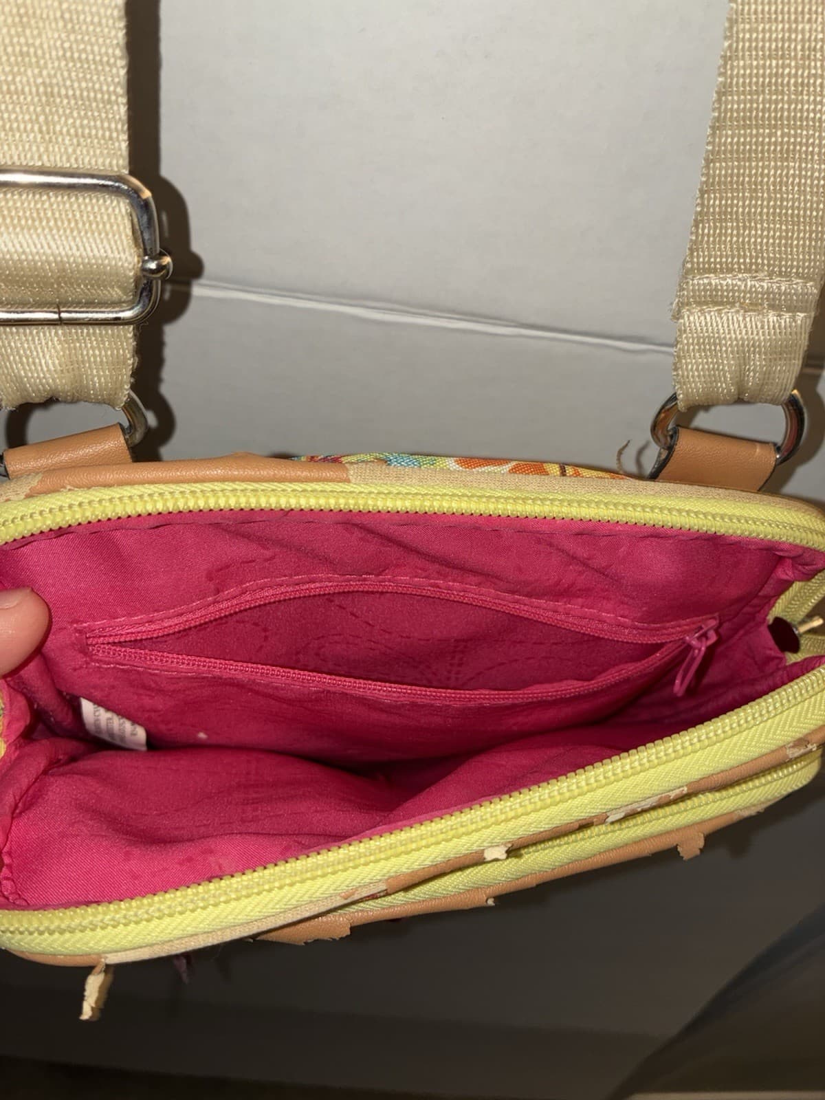 Lily Bloom Floral Multicolor Crossbody Bag Multi-Zip Pockets Pink Lining - Thumbnail 4