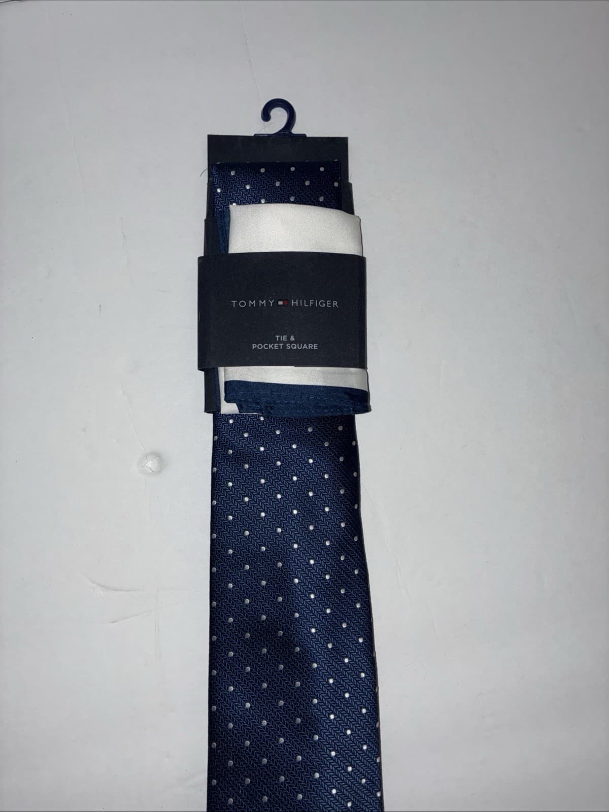 Tommy Hilfiger Men's 2-Piece Tie & Pocket Square Set Blue Polka Dot Woven