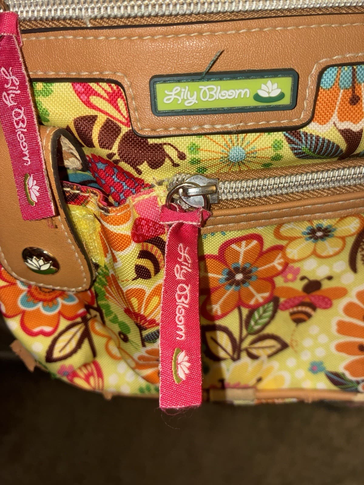 Lily Bloom Floral Multicolor Crossbody Bag Multi-Zip Pockets Pink Lining - Thumbnail 6