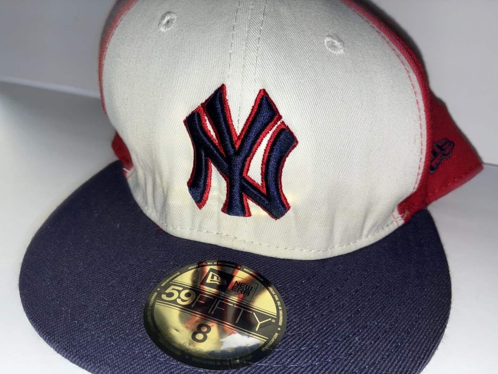 New Era 59FIFTY New York Yankees MLB Fitted Cap Size 8 White/Red/Blue