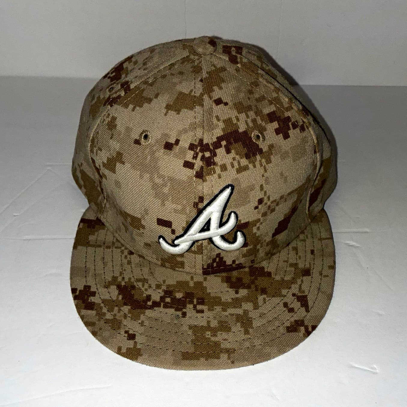 New Era 59FIFTY Atlanta Braves MLB Digital Camo On-Field Fitted Cap 7 1/2