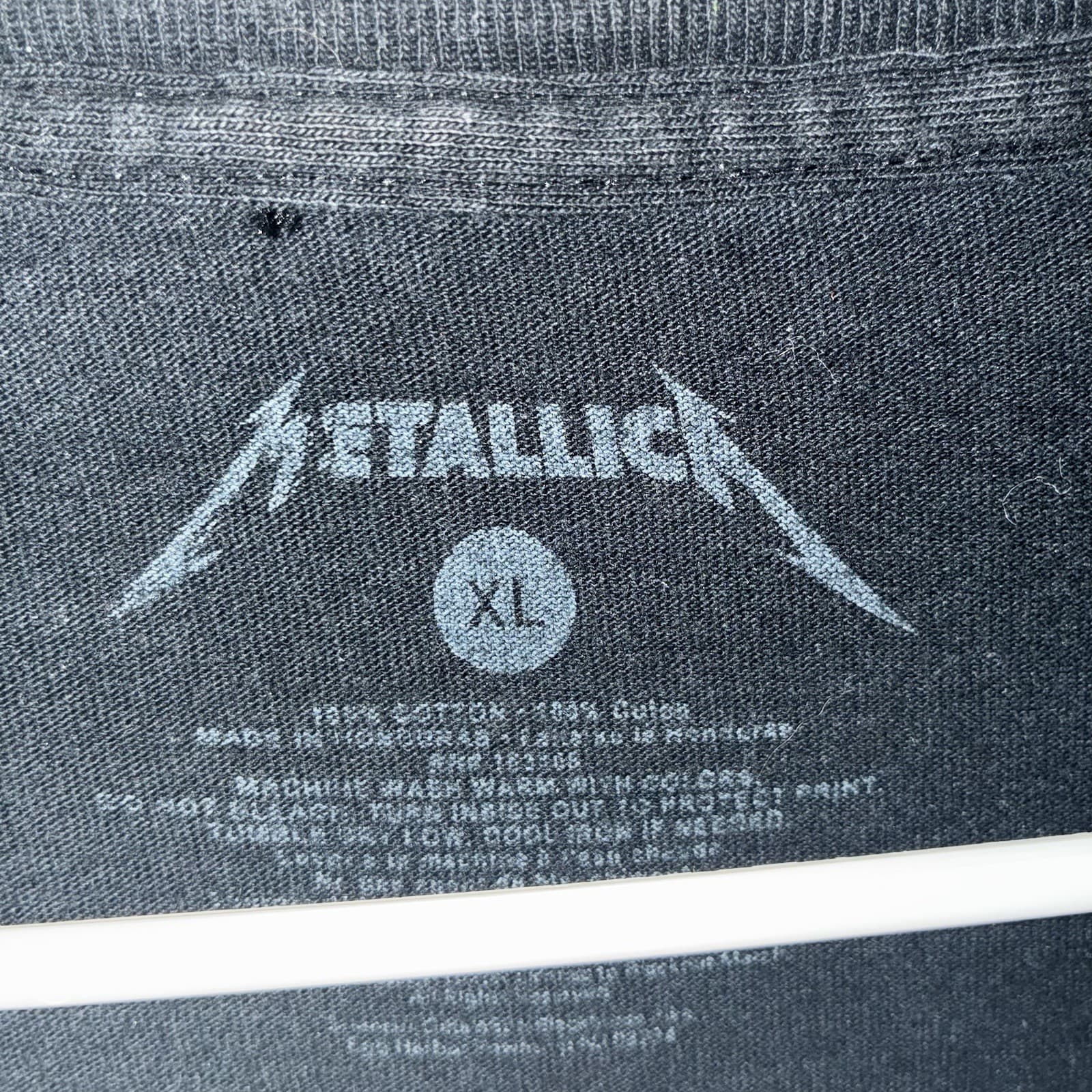 Metallica Black Graphic T-Shirt Size XL Rock & Pop Music Band Tee - Thumbnail 2