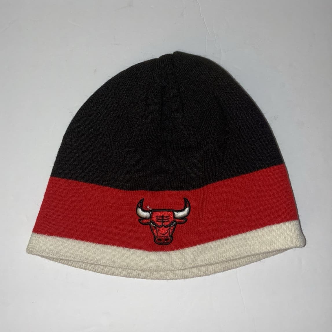 Adidas Chicago Bulls NBA Knit Beanie Hat Black/Red/White Basketball