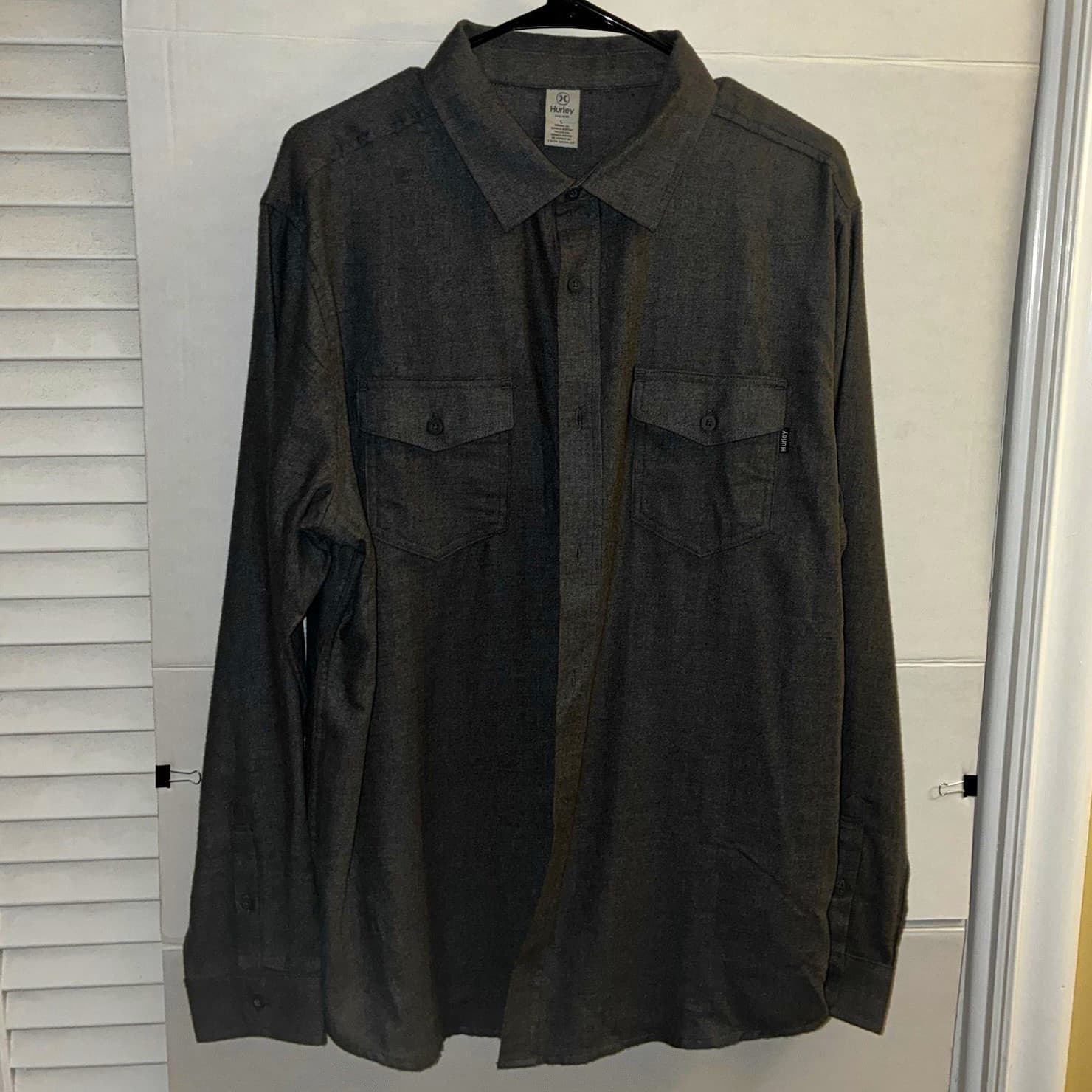 Hurley Men's L Solid Gray Cotton Woven LS Button-Up Point Collar Pockets