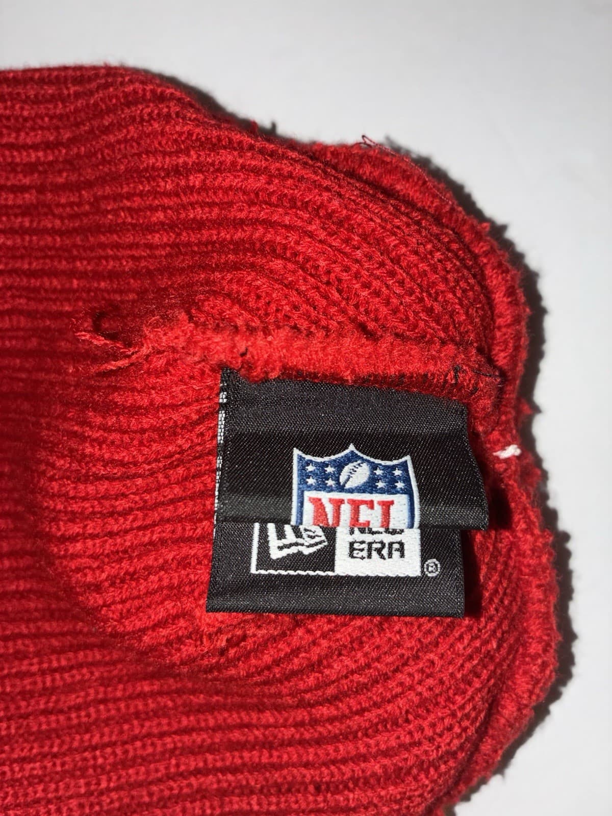 New Era San Francisco 49ers NFL Knit Pom Beanie Hat Red Black White - Thumbnail 3