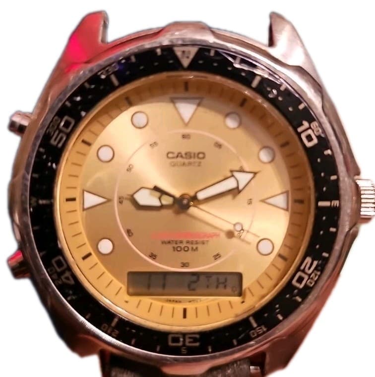 VINTAGE CASIO AMW-320R Arni Rotating Bezel Analog/digital Display New Batt - Thumbnail 11