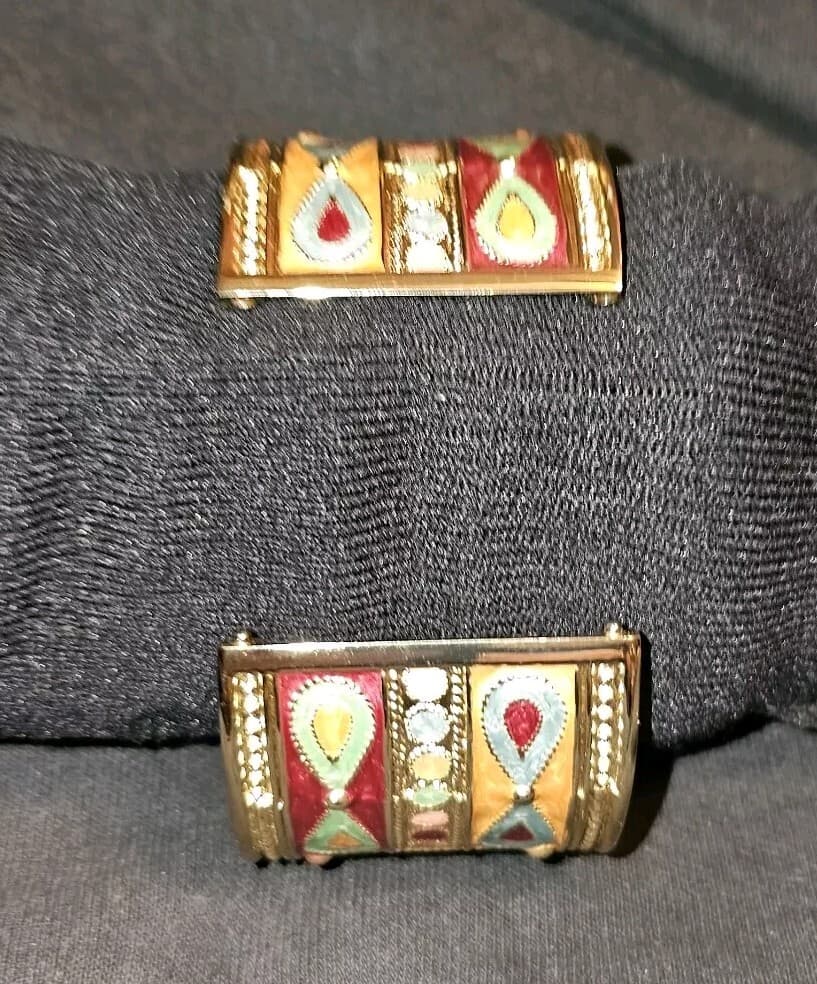 Vintage colorful enamel bracelet wide band hinged gold Egyptian/Tibetin - Thumbnail 10