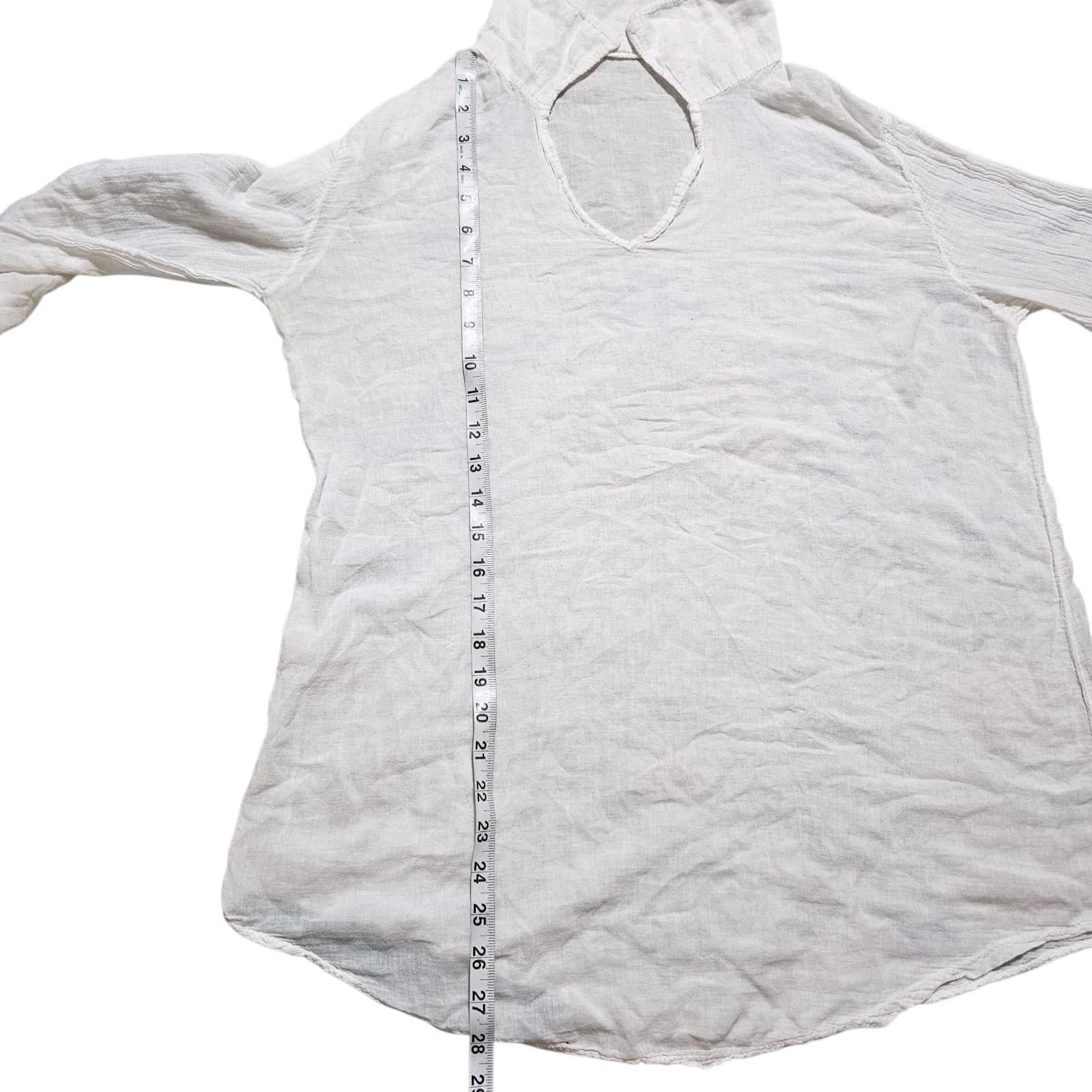 Woman's White Gauze Key Hole Vneck Long Tunic No Tags - Thumbnail 11