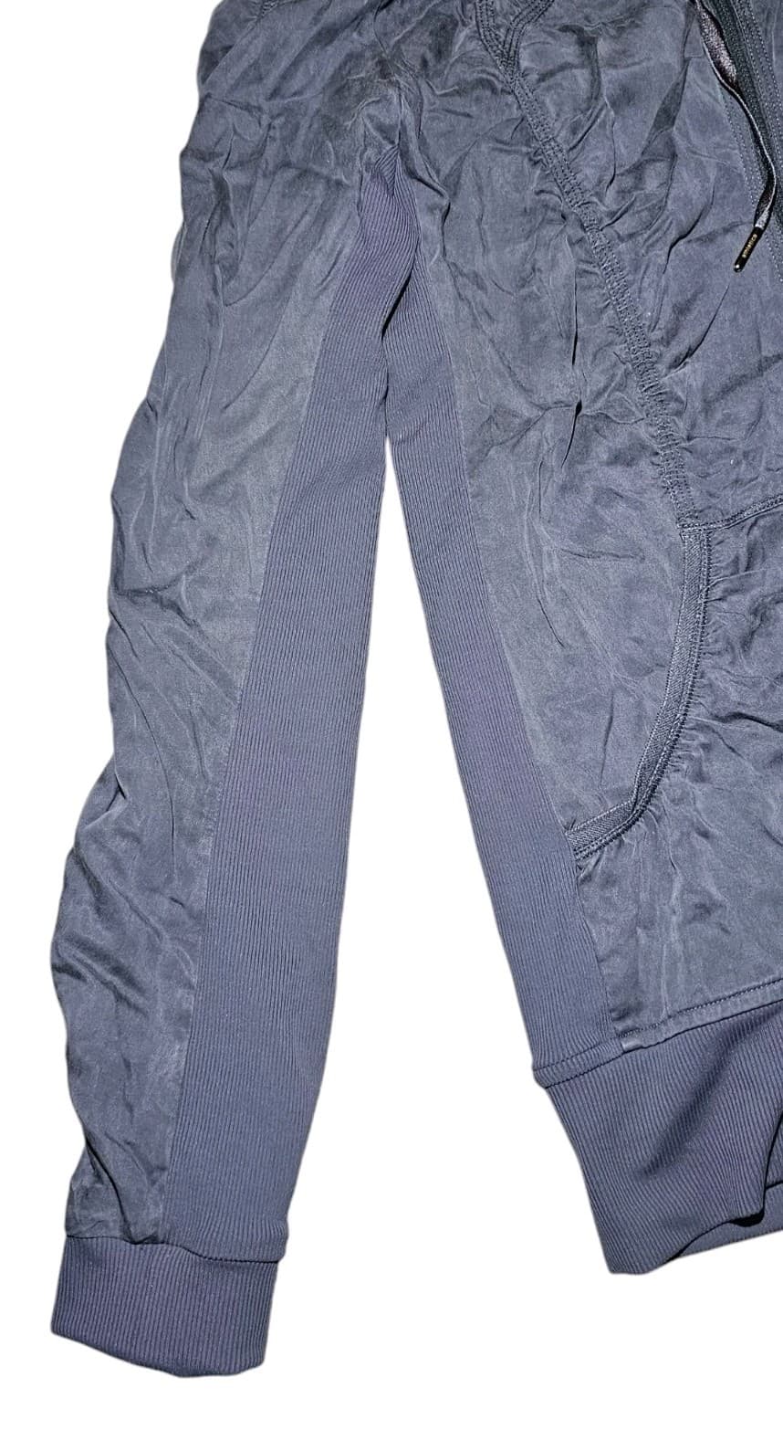 ​Lululemon Dance Studio Jacket III Gray Size 8 Swift Reversible Full Zip Pocket - Thumbnail 5
