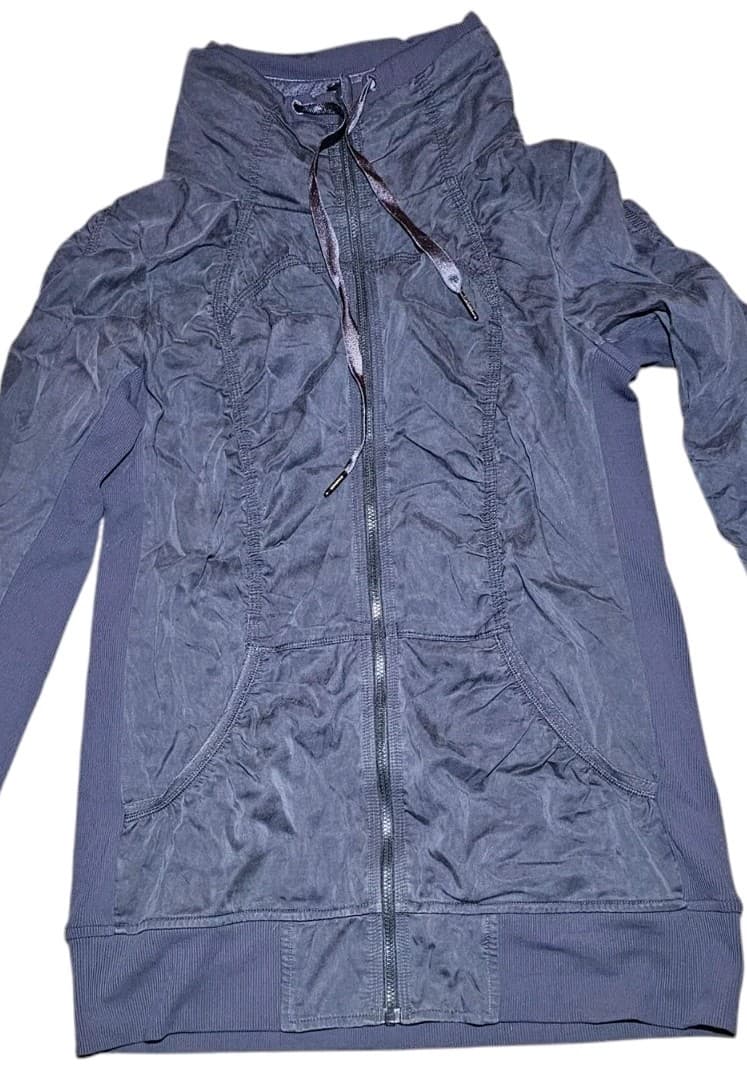 ​Lululemon Dance Studio Jacket III Gray Size 8 Swift Reversible Full Zip Pocket - Thumbnail 2