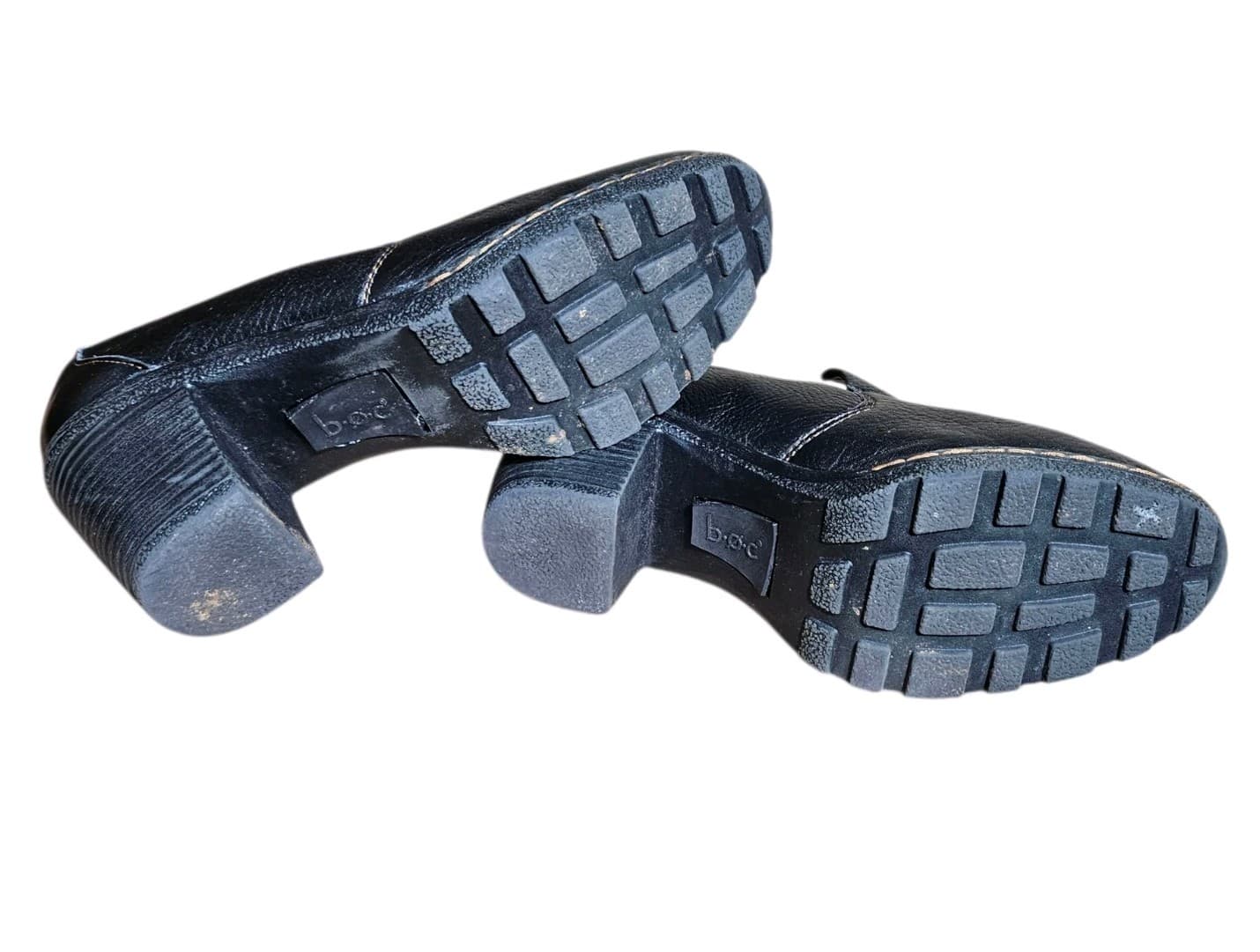 BOC Born BC3447 Womens Black Leather Slip on Booties Shoes U.S. Size 8.5 - Thumbnail 5