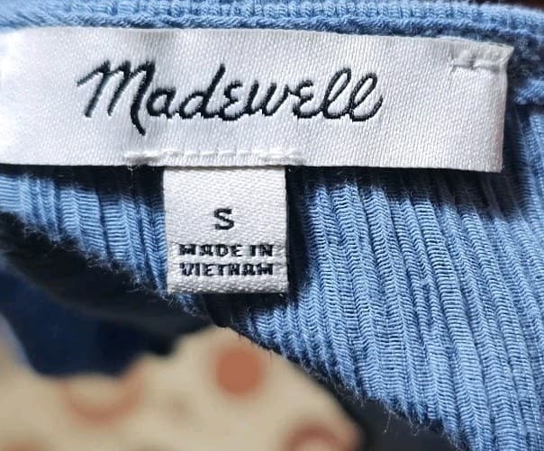 Madewell Semi-Sheer Shirred V-Neck Top Womans small Tranquil Lake Blue - Thumbnail 11