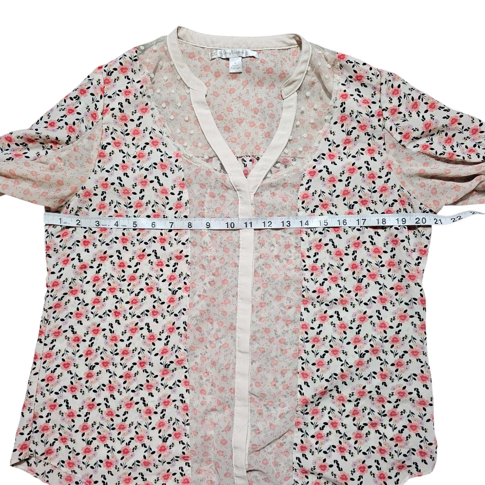 Lauren Conrad Button-down Floral Blouse V-neck Size Large - Thumbnail 8