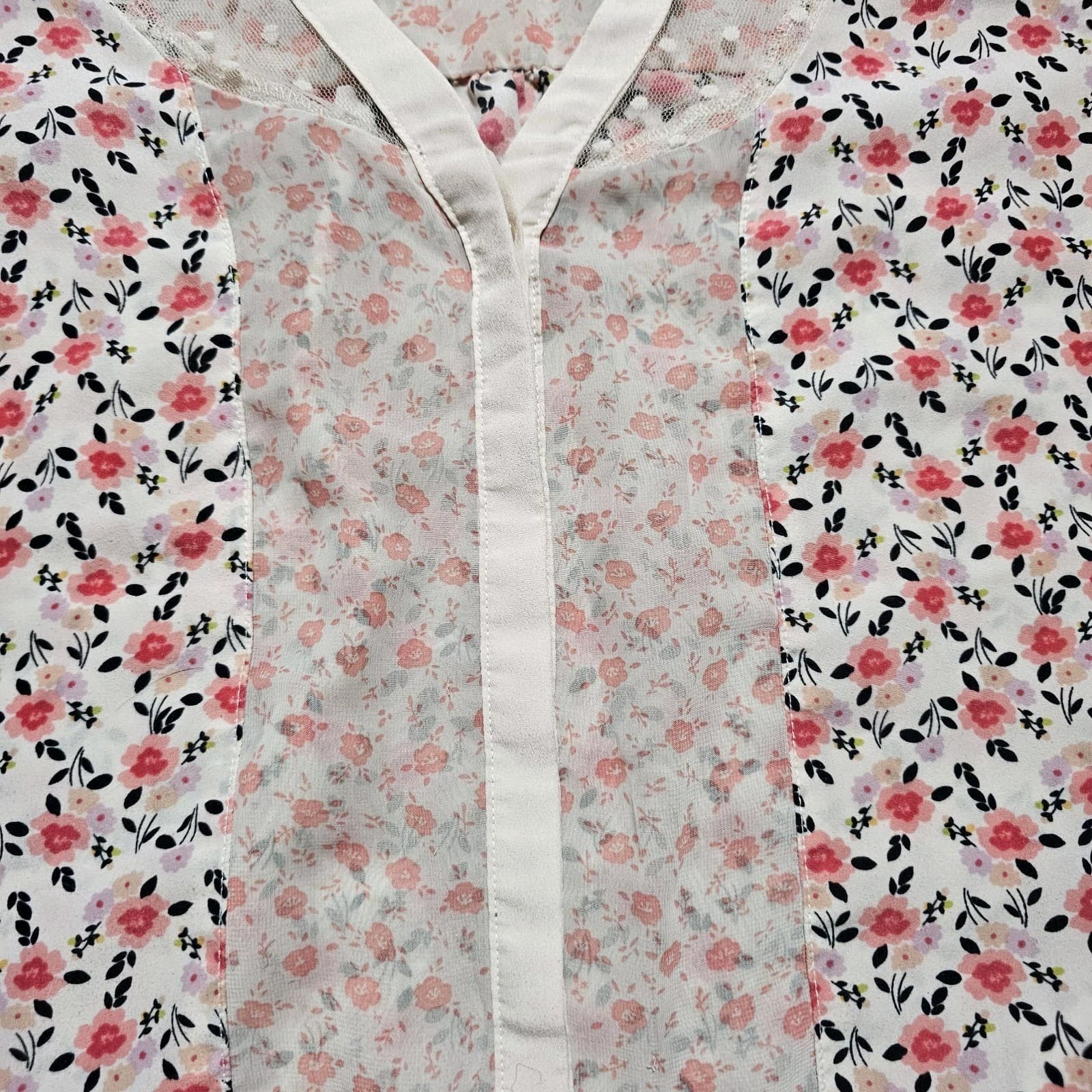 Lauren Conrad Button-down Floral Blouse V-neck Size Large - Thumbnail 5