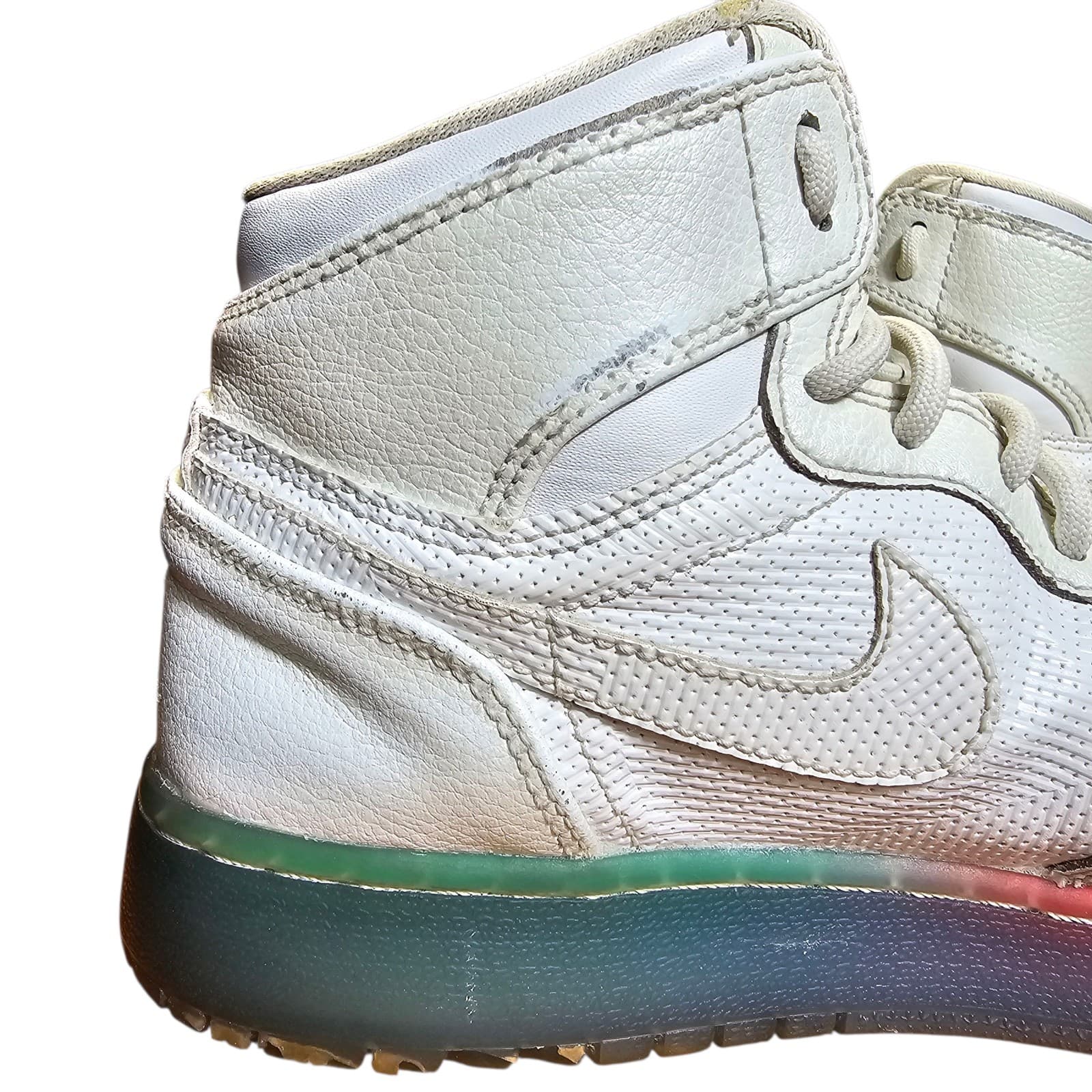Nike Air Jordan 1 High Premium Gradient Sole Youth High-top Sneakers 5Y - Thumbnail 14