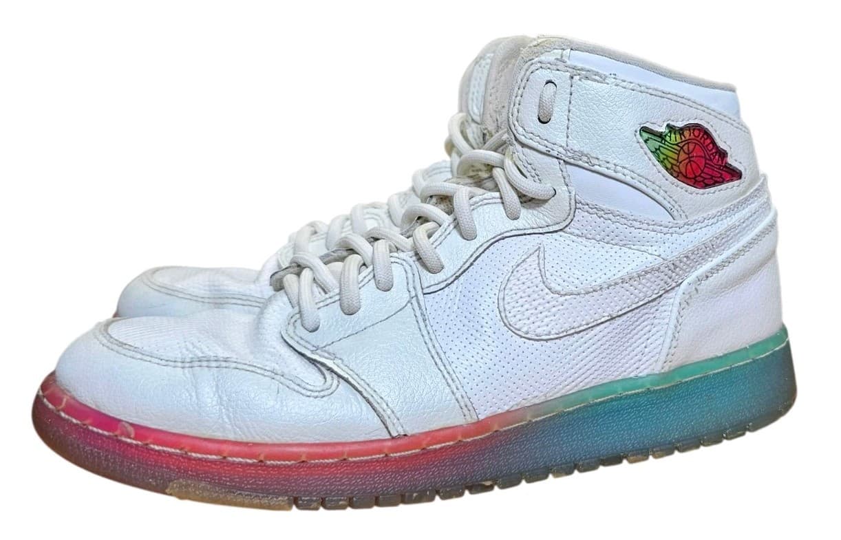 Nike Air Jordan 1 High Premium Gradient Sole Youth High-top Sneakers 5Y - Thumbnail 4