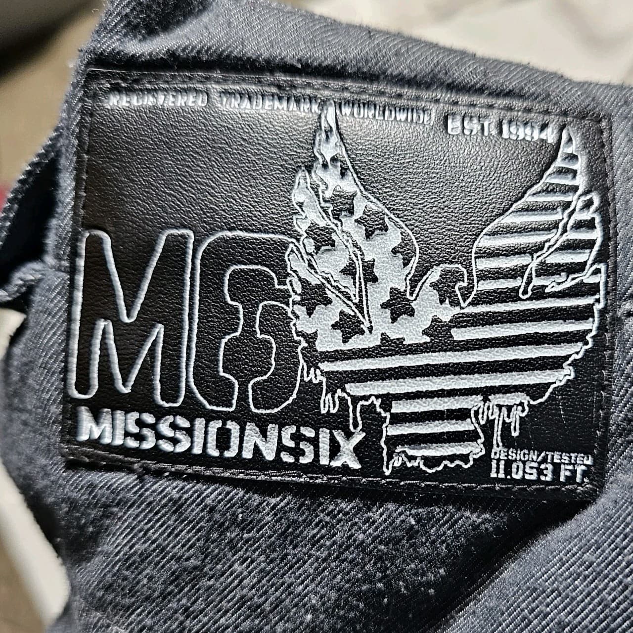 Mission Six M6 Youth Snowboard Pants Size Medium Mesh Lined - Thumbnail 12