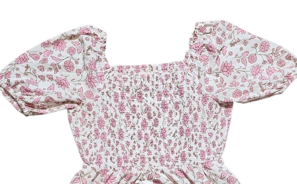 Universal Thread Womans White And Pink Floral Smicked Puff Sleeve Cotton... - Thumbnail 3
