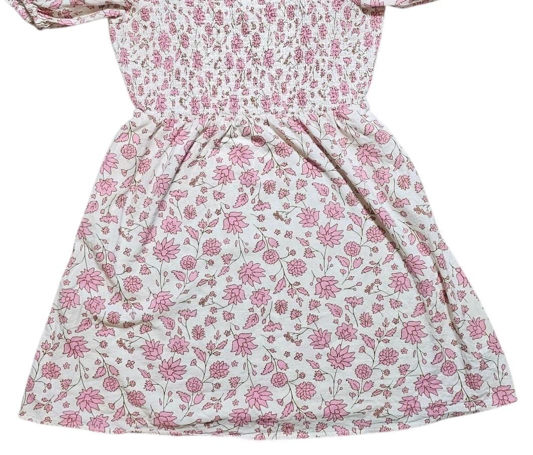 Universal Thread Womans White And Pink Floral Smicked Puff Sleeve Cotton... - Thumbnail 4