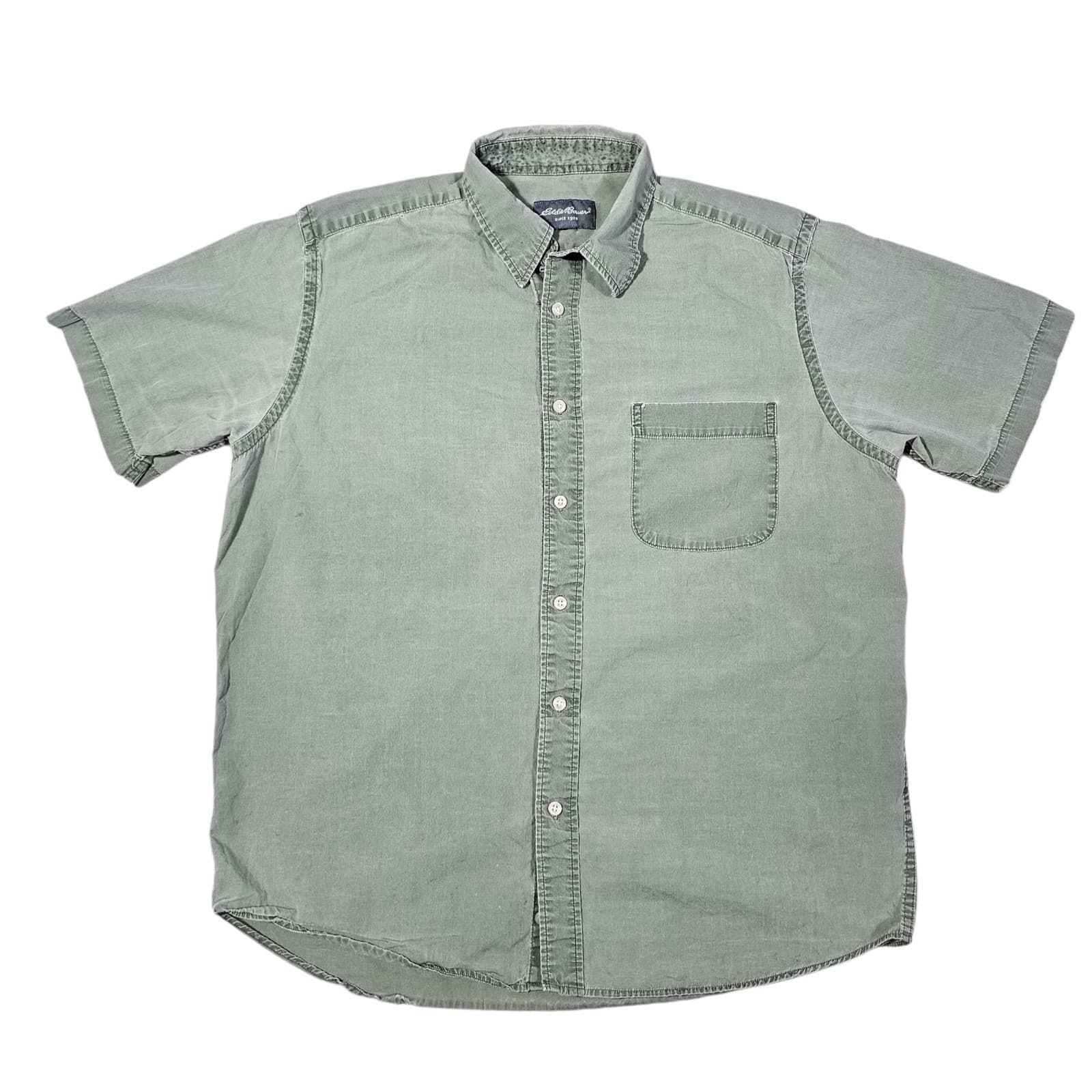 Eddie Bauer Mens Medium Green 100% Cotton Casual Button Up Short Sleeve Shirt