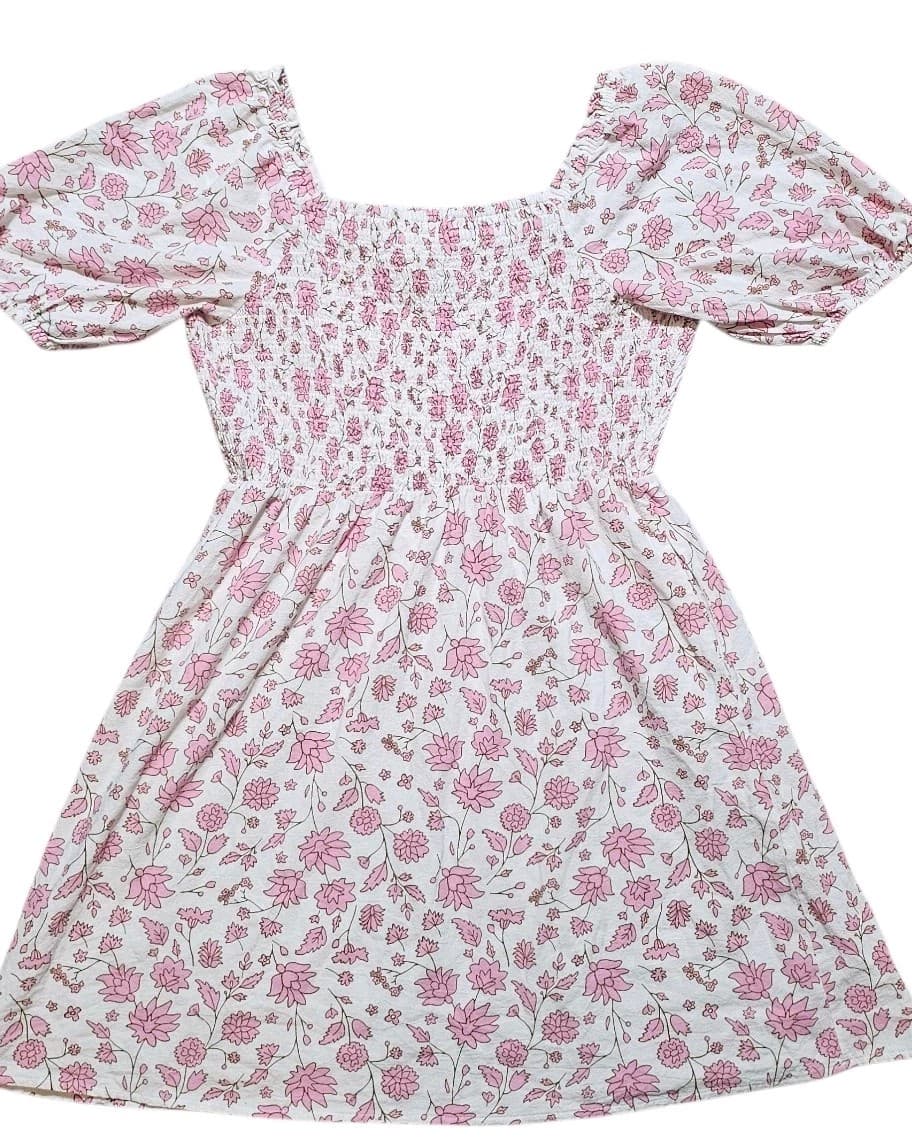 Universal Thread Womans White And Pink Floral Smicked Puff Sleeve Cotton... - Thumbnail 6