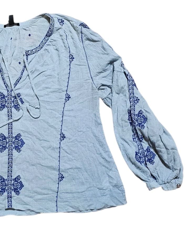 J Crew Cotton Embroidered Peasant Blouse Blue Light Weight Gauzy Women's Size 12 - Thumbnail 4