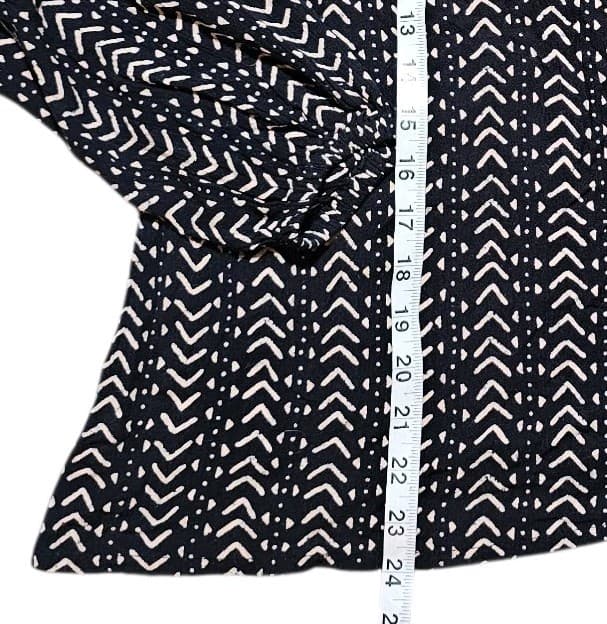 Billabong Black Tie Neck Long Sleeve Peasant Blouse Size S/P - Thumbnail 9