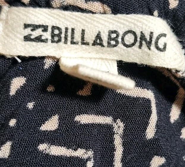Billabong Black Tie Neck Long Sleeve Peasant Blouse Size S/P - Thumbnail 12