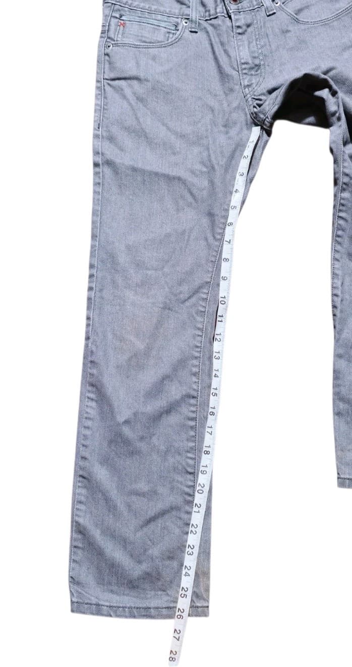 Levis Boys Size 14 Regular 2 Peice Lot 511 And 514 Skinny (2 Pairs Of Jeans) - Thumbnail 9