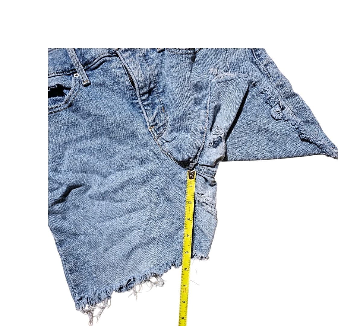 Levis 315 Shaping Bootcut Cutoff Jeans Shorts Womans Size 30 - Thumbnail 7