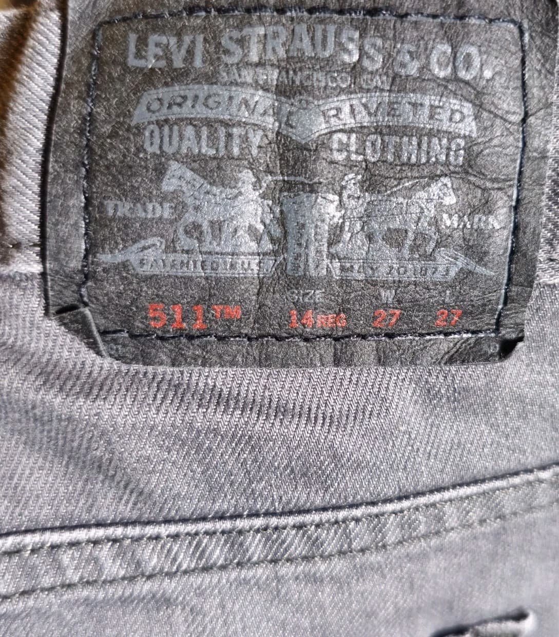 Levis Boys Size 14 Regular 2 Peice Lot 511 And 514 Skinny (2 Pairs Of Jeans) - Thumbnail 18