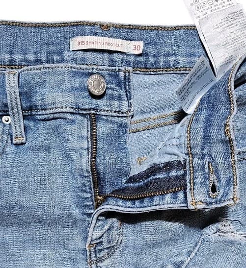 Levis 315 Shaping Bootcut Cutoff Jeans Shorts Womans Size 30 - Thumbnail 9