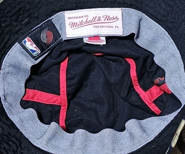 Portland Trailblazer Floral Bucket Hat Mitchell And Ness Size L/Xl - Thumbnail 6