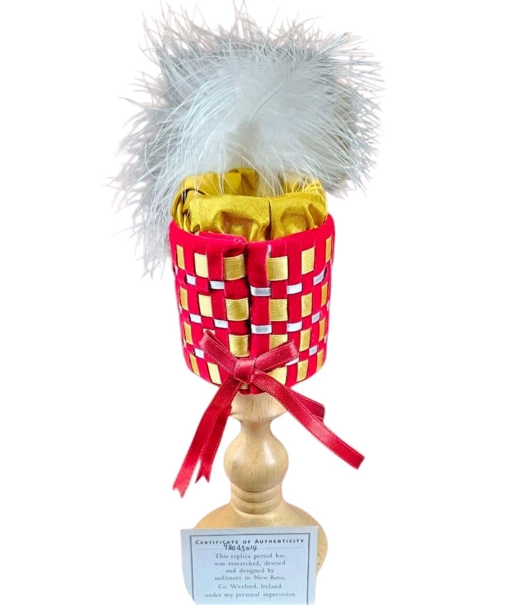 PIPKIN AND BONNET HAT, The Glengarry 1817, With 7" tall wooden hat stand And Box - Thumbnail 3