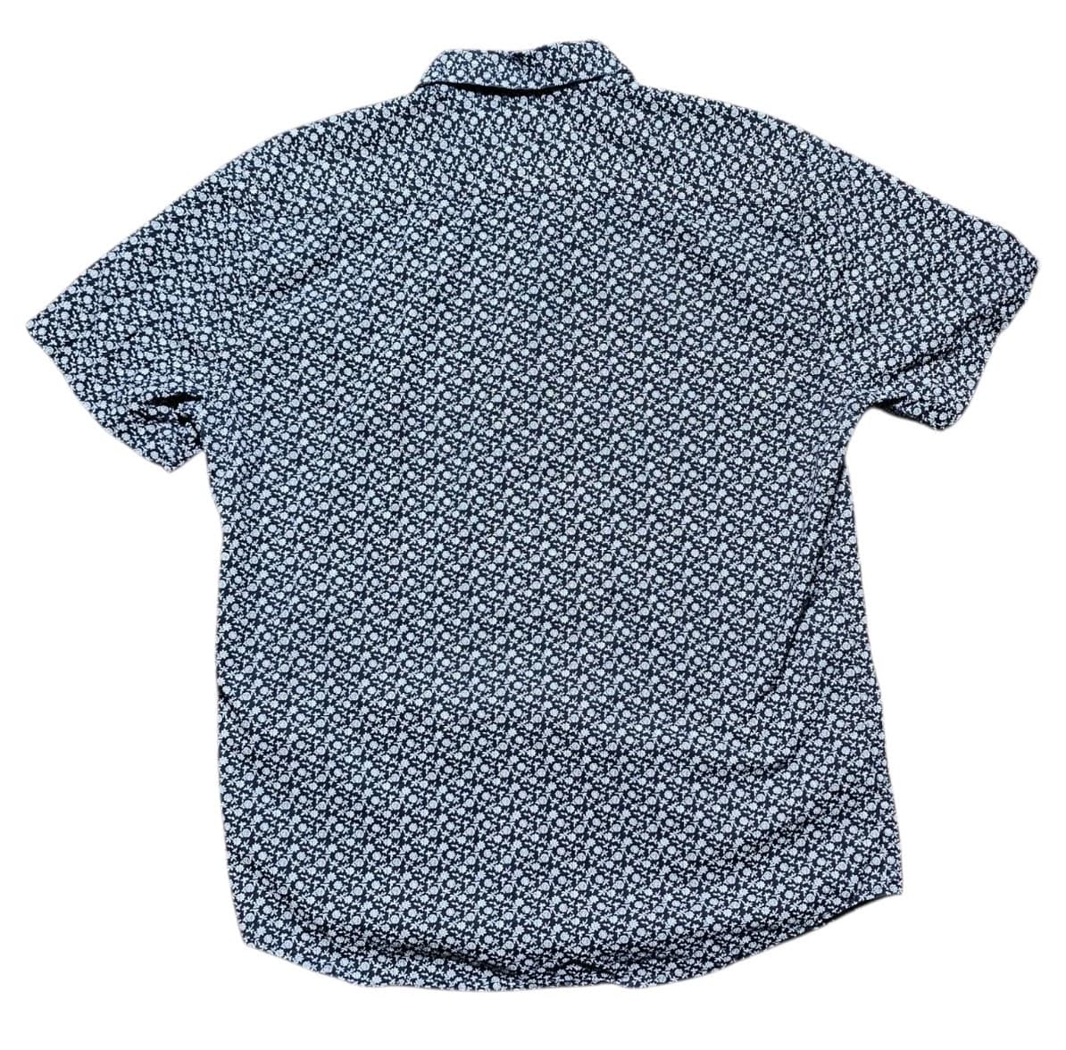 Levi's Men's Short Sleeve Floral Print Button-Down Shirt Size Medium - Thumbnail 4