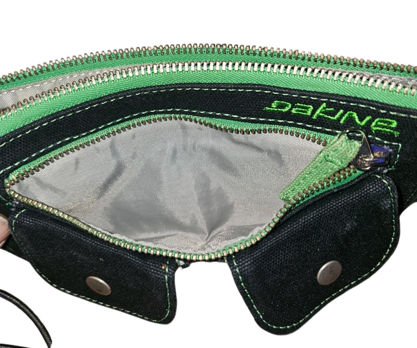 Vintage Dakine Black And Green Wristlet Utility Pouch - Thumbnail 6