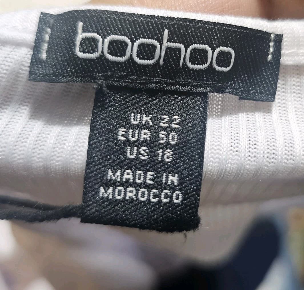 boohoo womens Ripped Cropped Long Sleeve Top (Nwt) Size 18 - Thumbnail 13