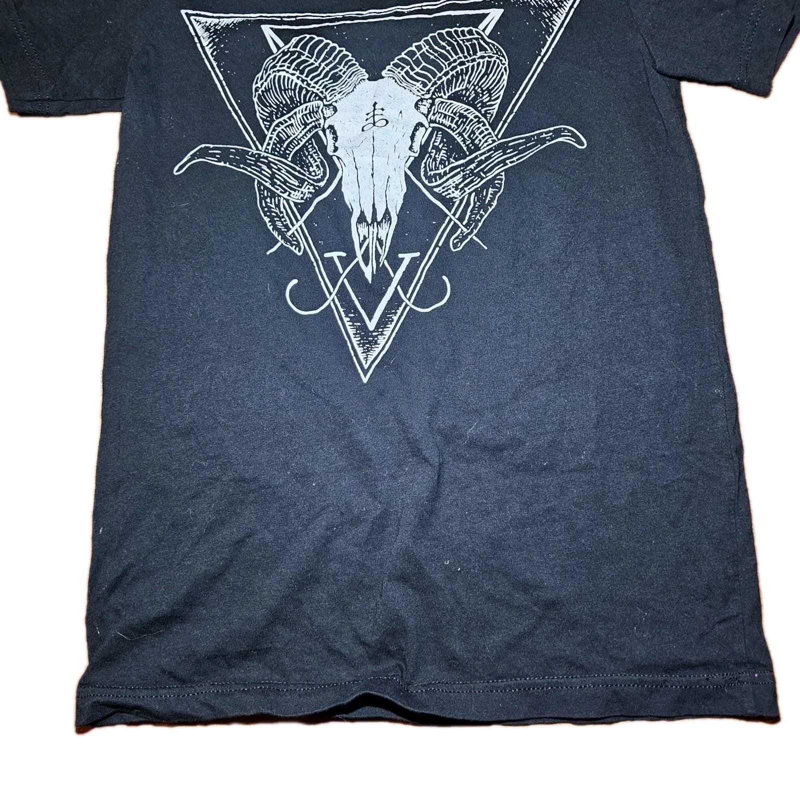 Oak Thorn Studios Leviathan Ram T- Shirt Size Small - Thumbnail 3