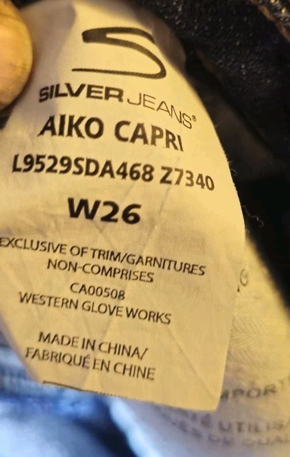 Silver Aiko Stretch Capri Jean Women’s Size 29 X 23 Back Pocket Stitching VGC - Thumbnail 14