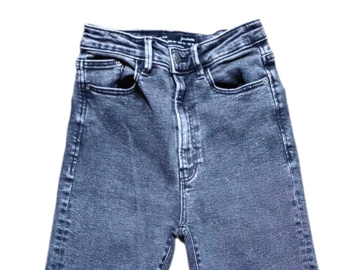 Stradivarius Mom Slim Skinny Jeans Womens Size2 Black Denim Mid Rise 5 Pockets - Thumbnail 3