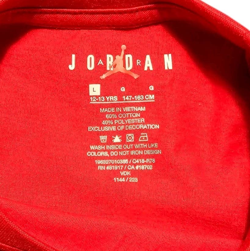 Air Jordan Boys T-shirt Large 12-13 Years Old 147-163cm - Thumbnail 7