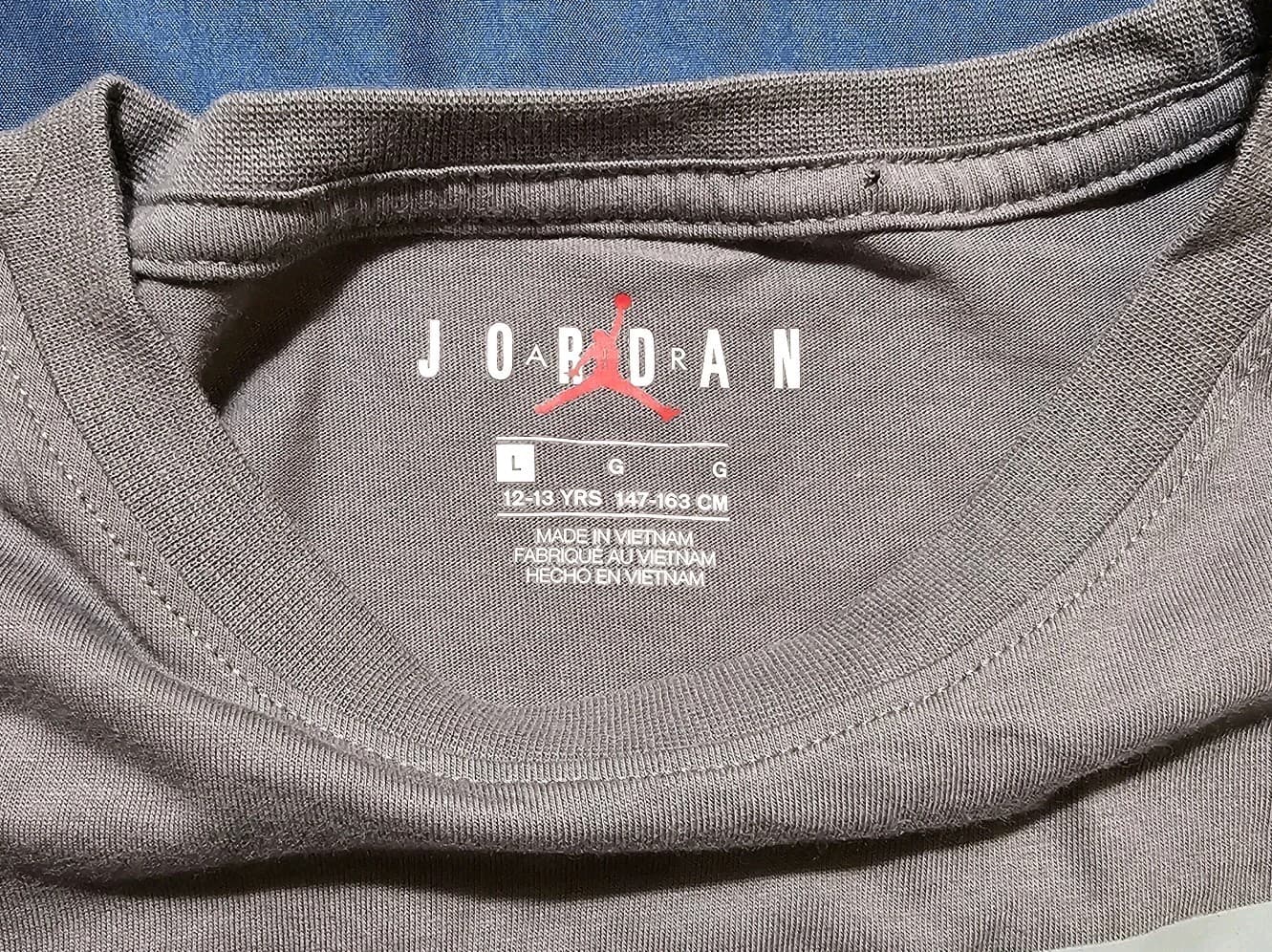 Air Jordan Nike Jumpman Gray Shirt Tee Boys L (12-13) Graphic Logo - Thumbnail 9