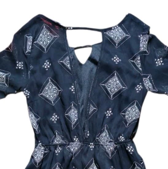 Charlotte Russe Black Diamond Geo Metric Print Bell Sleeve Mini Dress Size Small - Thumbnail 6