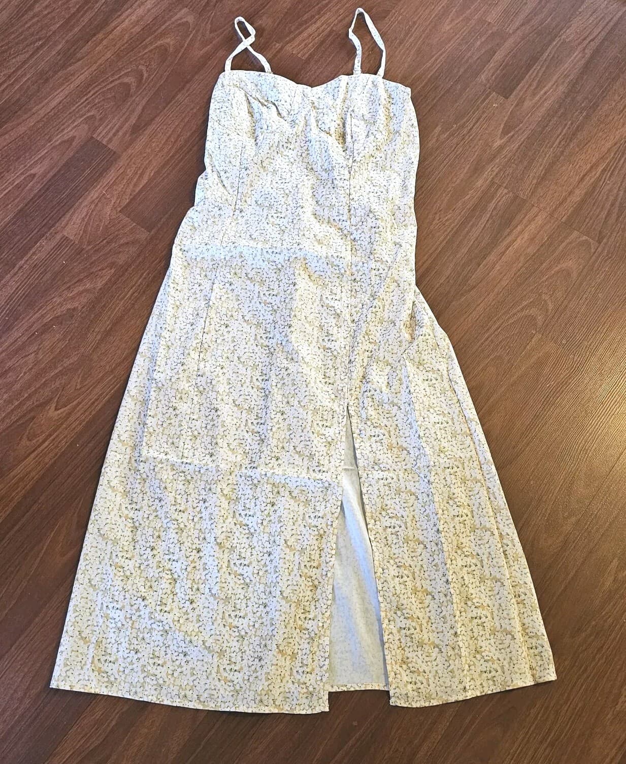 Yellow Floral Dress With Spaghetti Straps Size Medium (No Brand Tag)